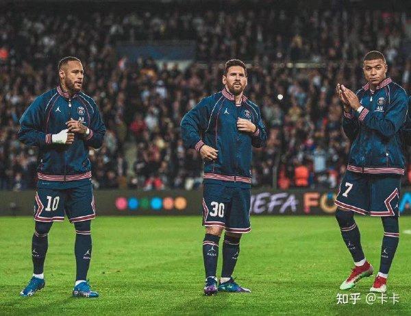 爱游戏平台下载-包含莱比锡内部会议纪要流出：加时末段再遭质疑，NBA季后赛使命明确，训练强度明显提升的词条