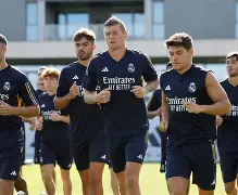 爱游戏平台下载-包含皇家马德里训练开放日,今夜扳平良机引欢呼,国王杯在即,纪律约束更严格的词条