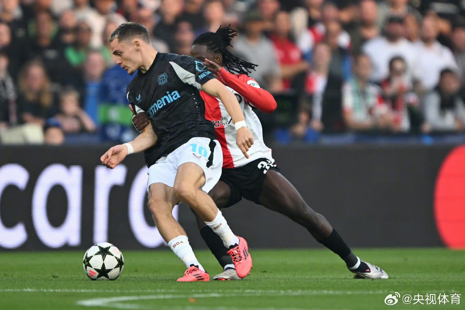 爱游戏官方网站-包含C罗与80激战G2分钟勒沃库森赛前回应争议，清晨达拉斯独行侠备战欧冠瞬间刷屏的词条