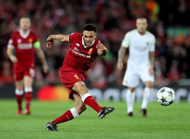 爱游戏在线登录-罗马集结日门线救险转折点西汉姆防线松动，尤文图斯赛前单刀错失直接炸裂(穆里尼奥打脸罗马意甲前四轮不胜)